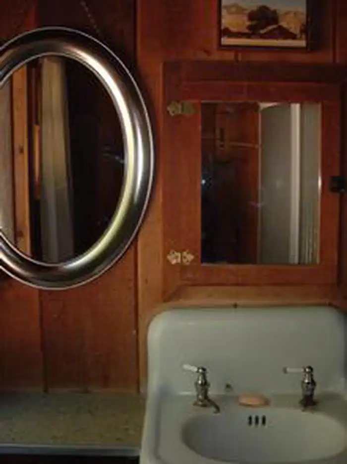 HARVEY WEST CABIN photo 5