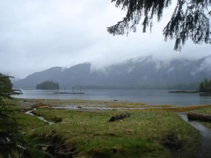 HELM BAY CABIN photo 5