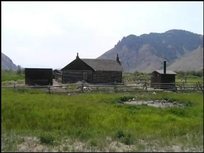 Henneberry House photo