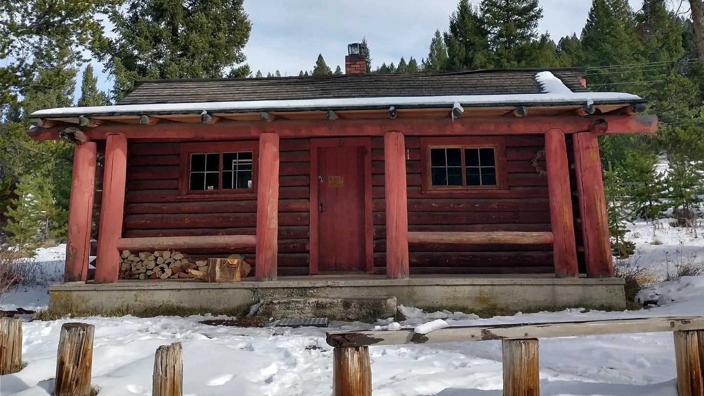 HIGH RYE CABIN photo