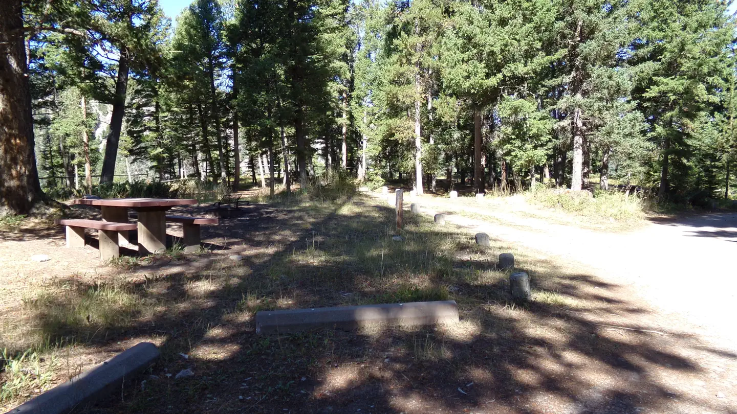 Hilltop Campground (MT) photo
