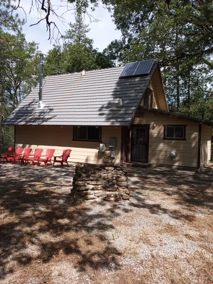 HIRZ CABIN photo