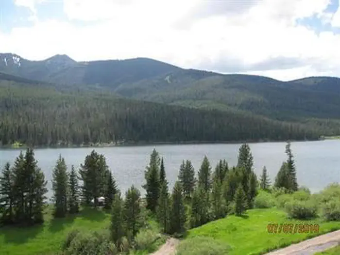 HOOD CREEK CAMPGROUND photo 2