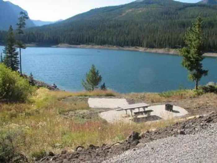 HOOD CREEK CAMPGROUND photo 3