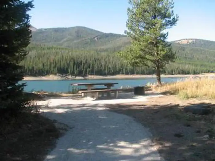HOOD CREEK CAMPGROUND photo 4