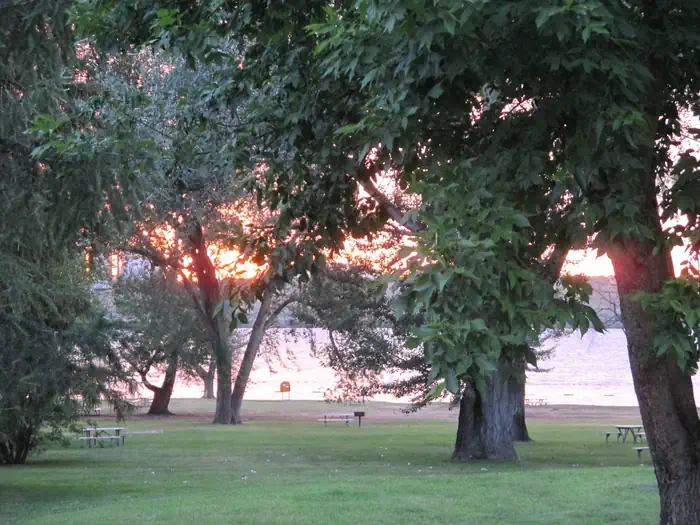 HOOD PARK photo 2