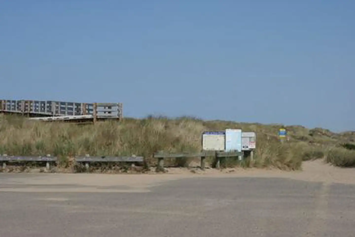 HORSFALL BEACH photo 2