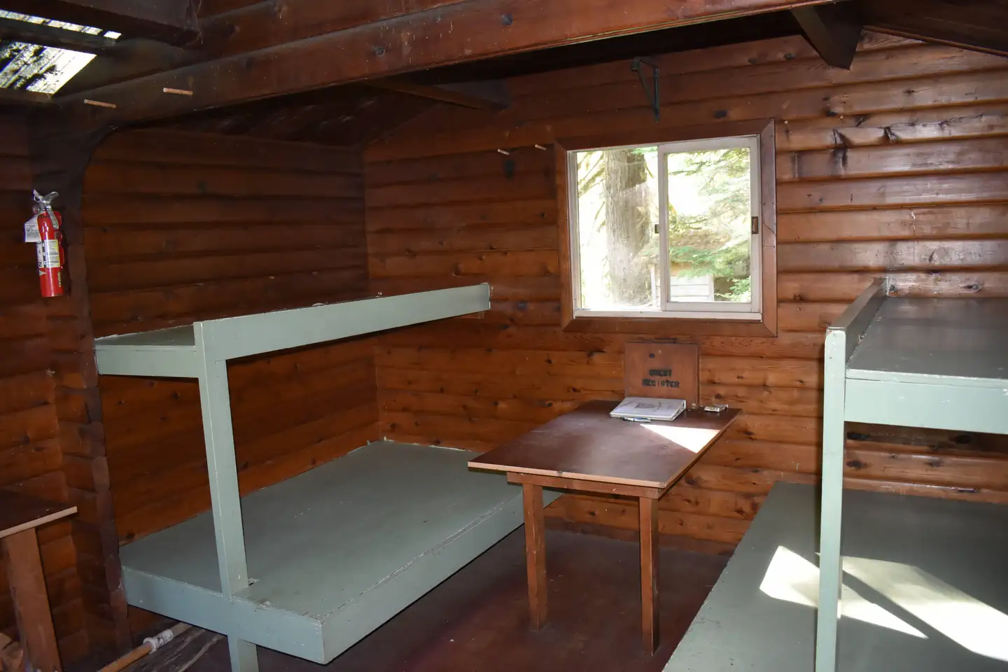 HUGH SMITH LAKE CABIN photo 5