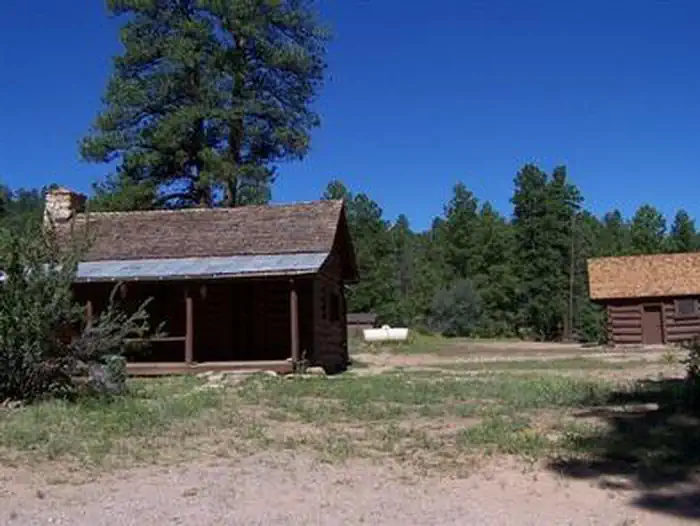 HULL CABIN photo 4