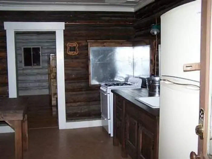 HULL CABIN photo 5