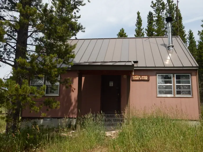 HUNTERS SPRING CABIN photo