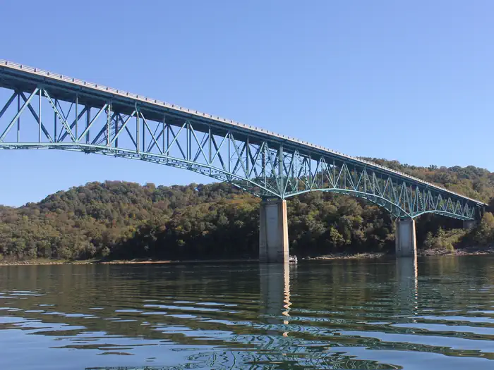 HURRICANE BRIDGE photo 2
