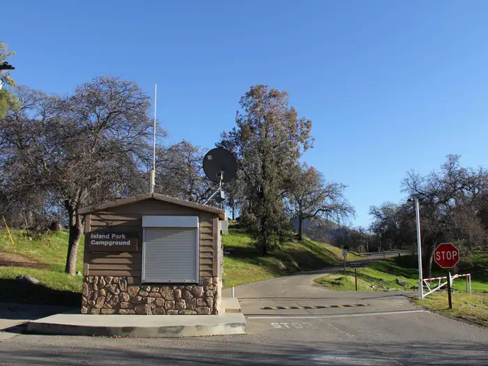 ISLAND PARK photo 4