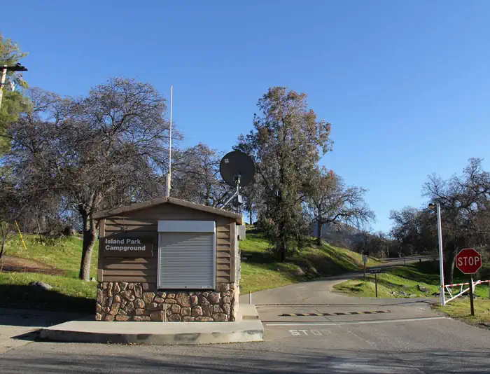 ISLAND PARK photo 5