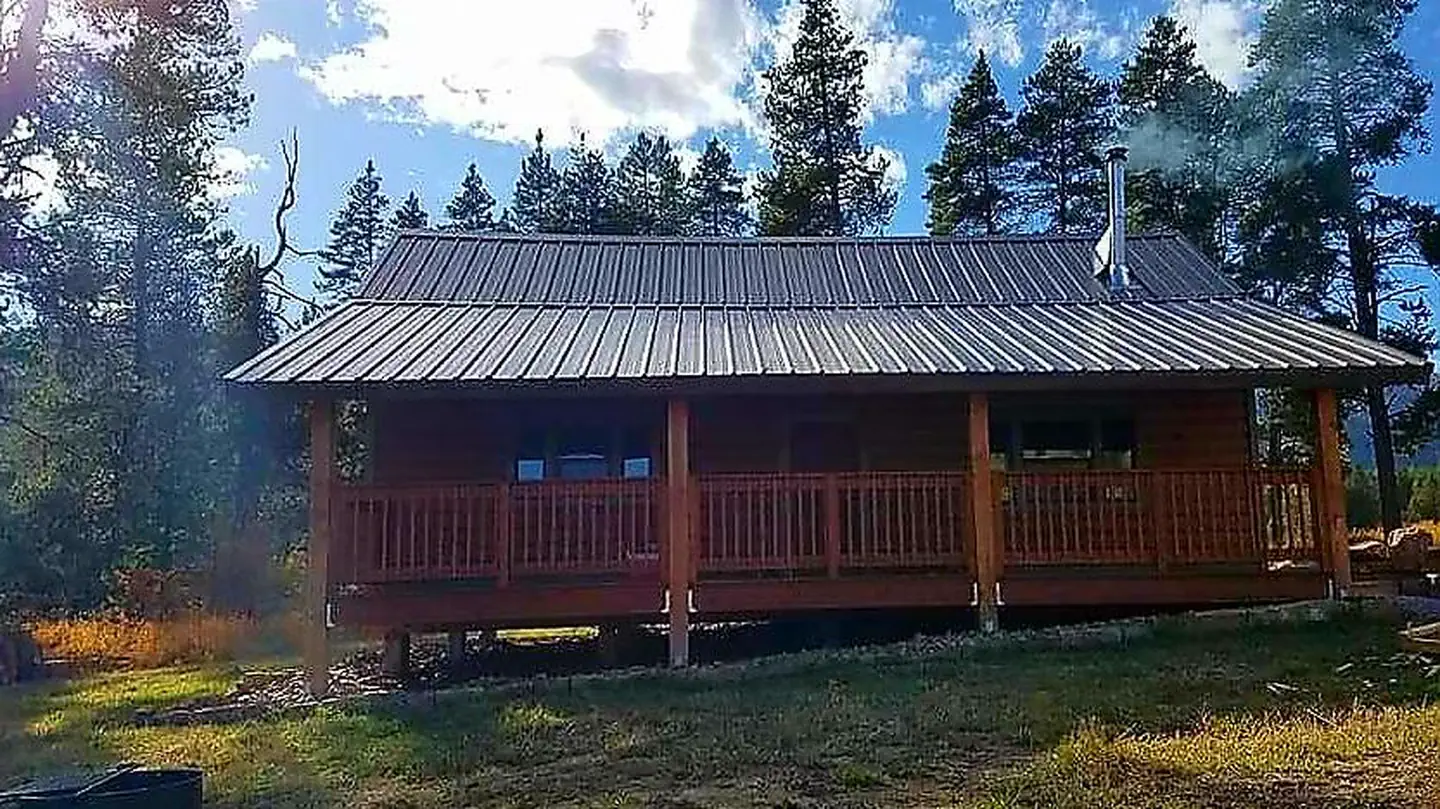 Jensen Cabin photo