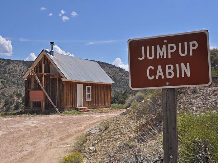 JUMPUP CABIN photo 2