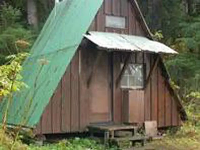 KATHLEEN LAKE CABIN photo 3