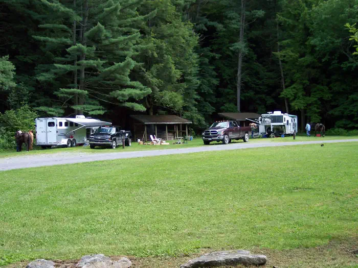 KELLY PINES CAMPGROUND photo 4