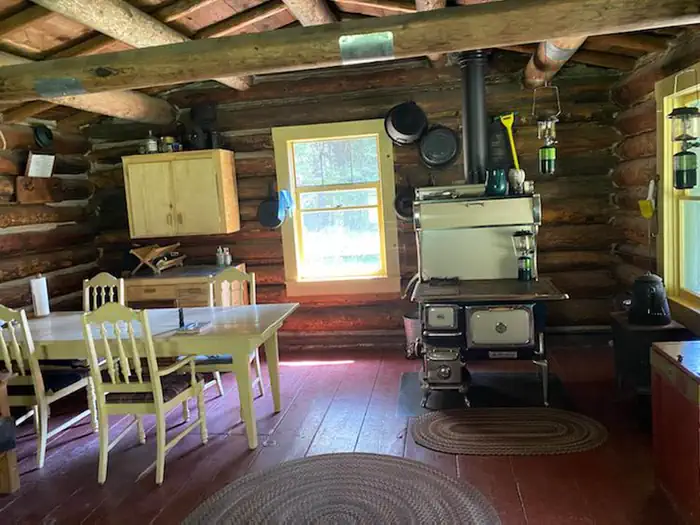 KENCK CABIN photo 3