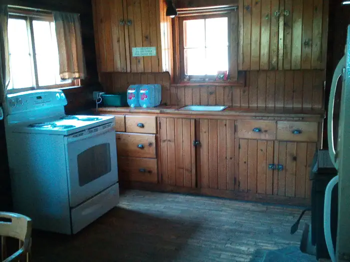KINGS HILL CABIN photo 3