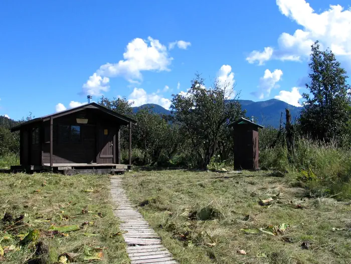 KOKNUK CABIN photo 2