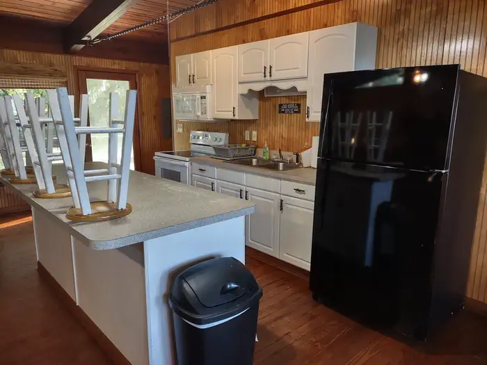LAKE DORR CABIN photo 2
