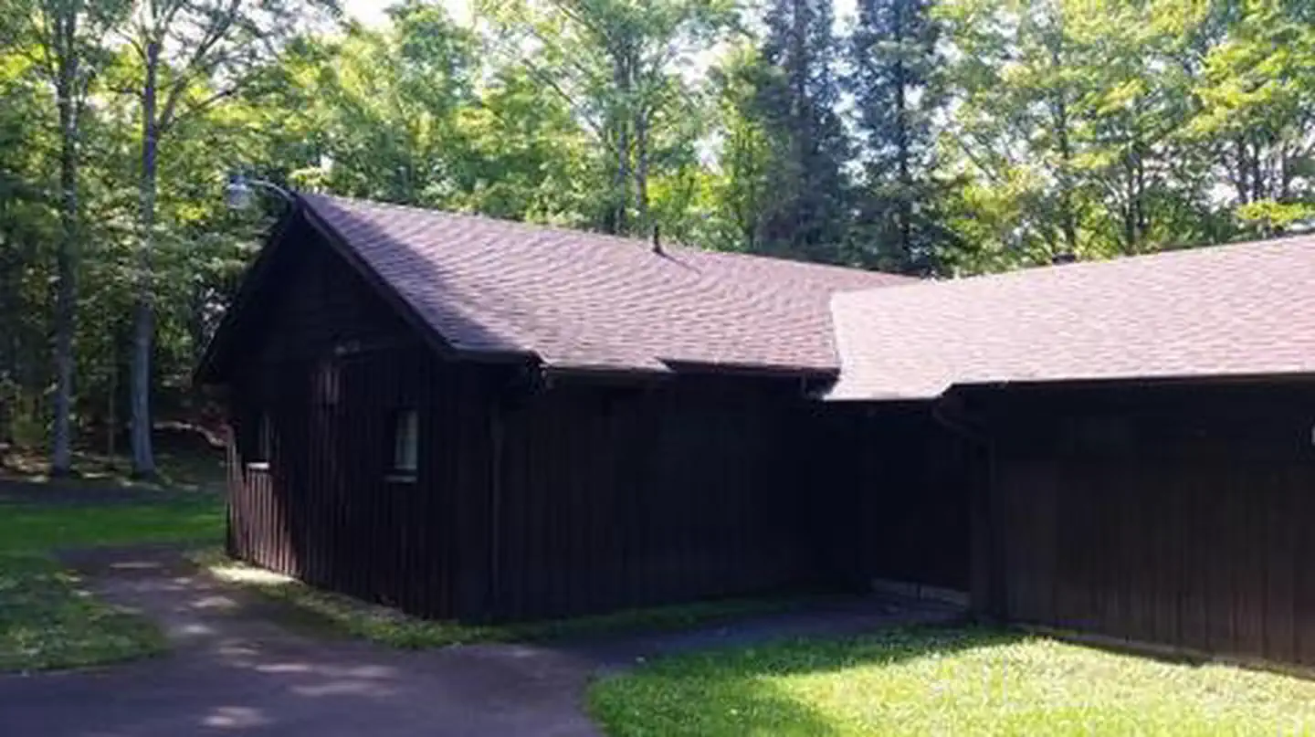LAKE OTTAWA PAVILION photo 5