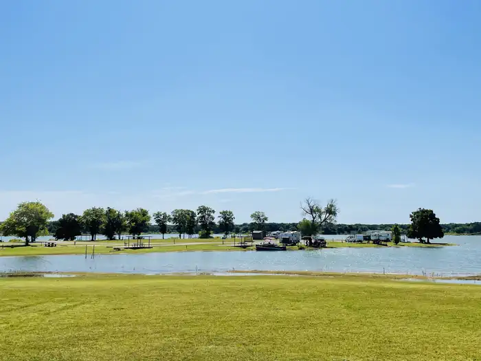 LAKESIDE (OK) photo 2