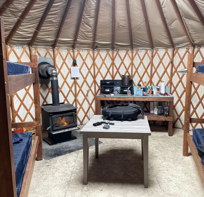 LIMBER FLAG YURT photo 3