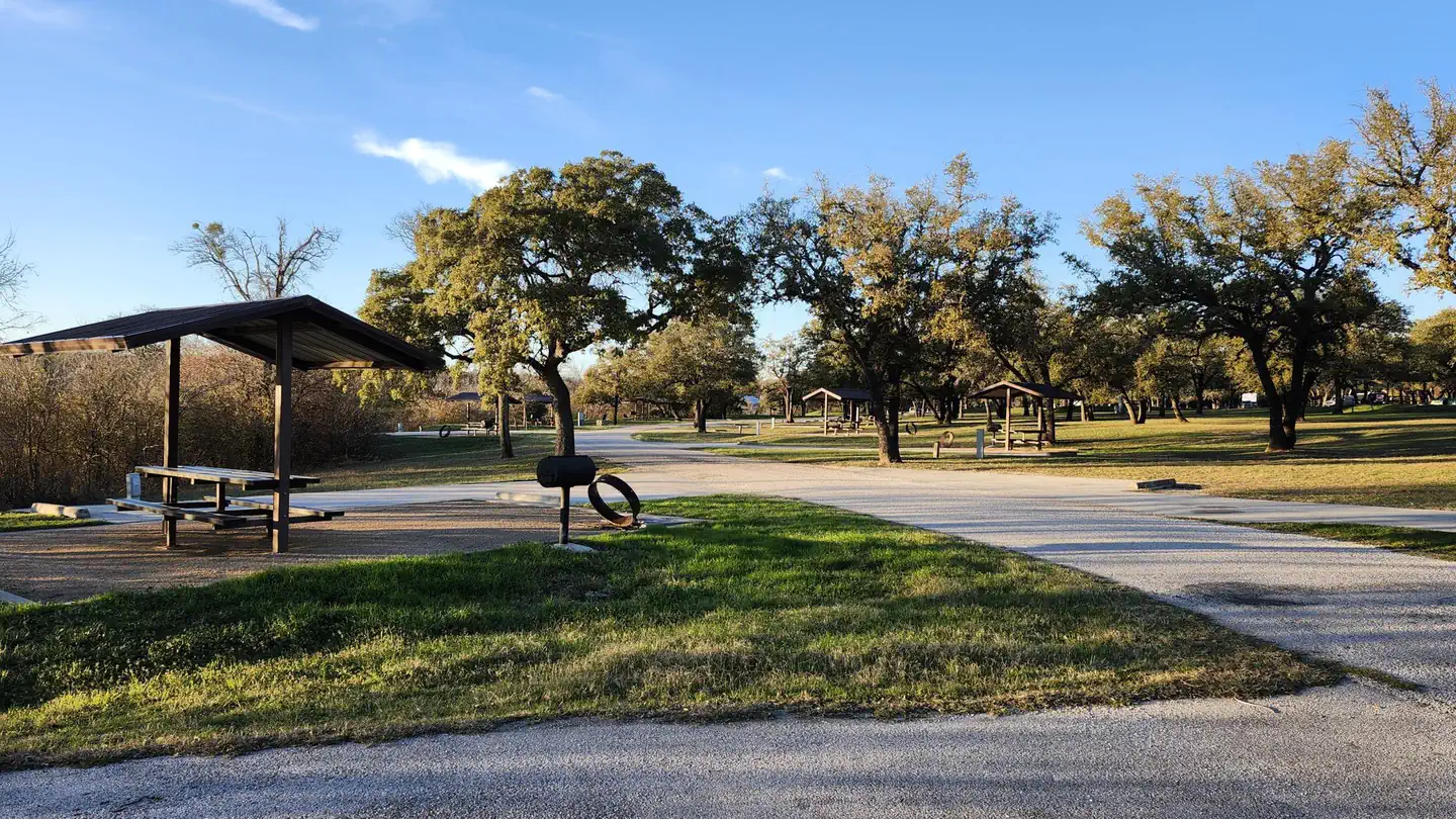 LIVE OAK RIDGE photo