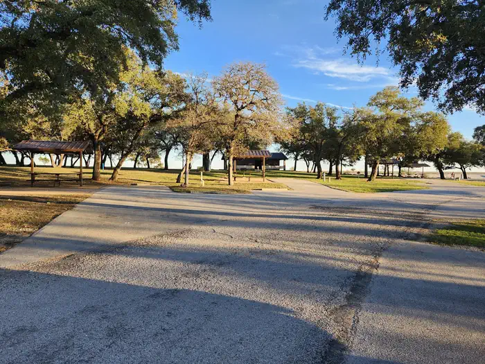 LIVE OAK RIDGE photo 2