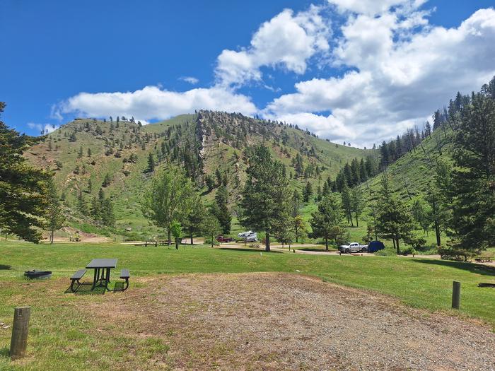 Log Gulch Campground photo 4
