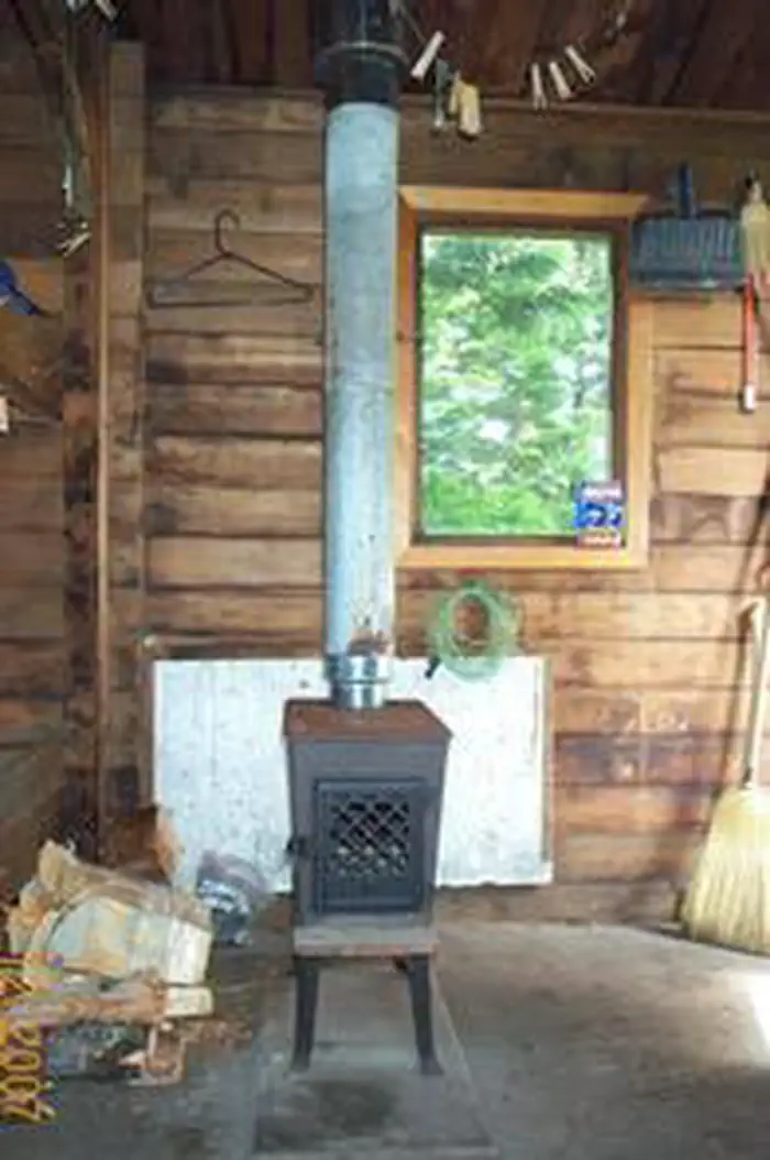 LOG JAM BAY CABIN photo 3