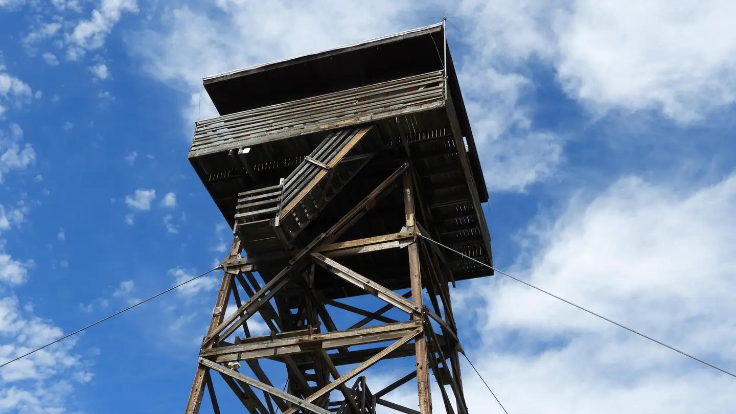 LOOKOUT BUTTE LOOKOUT photo 4