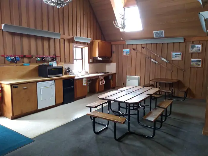 LOON LAKE CHALET photo 2