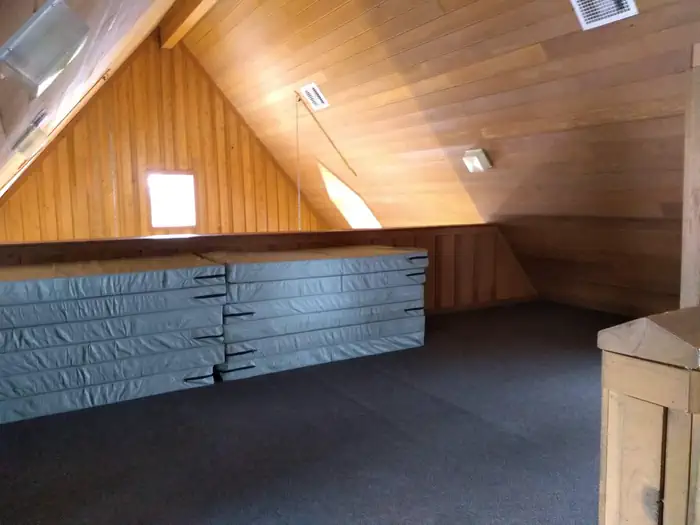 LOON LAKE CHALET photo 4