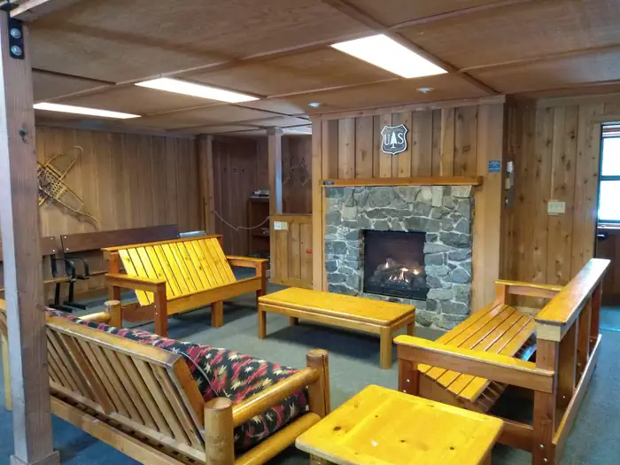 LOON LAKE CHALET photo 5