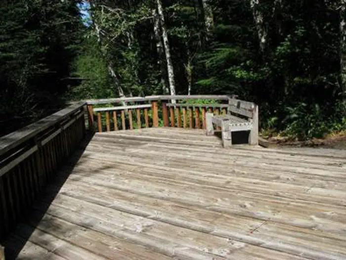 LOST CREEK photo 3