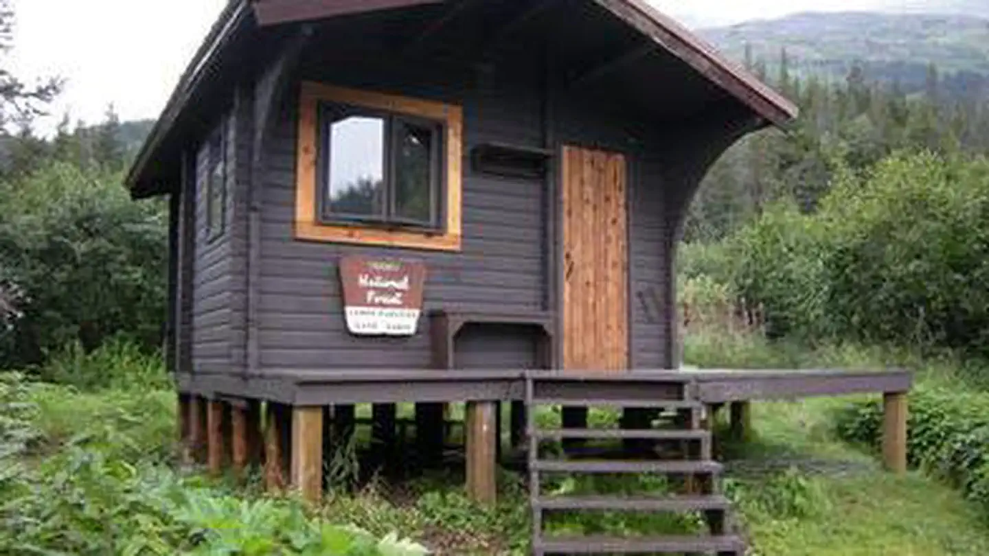 LOWER PARADISE LAKE CABIN photo