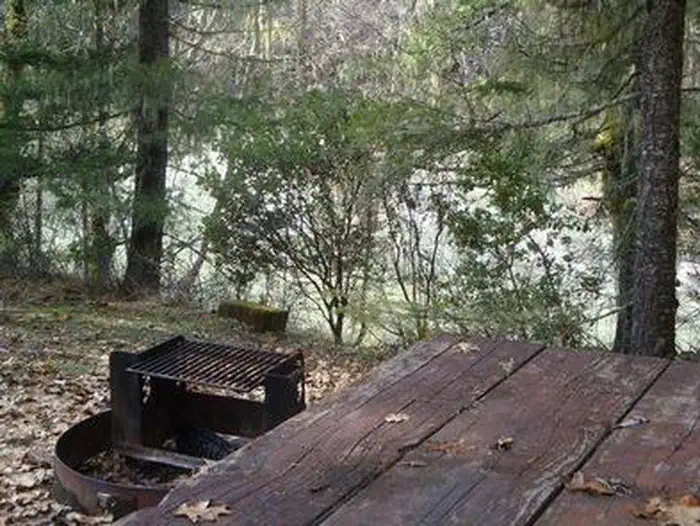 MAD RIVER CAMPGROUND photo 5