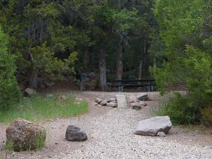 MAHOGANY COVE CAMPGROUND photo 3