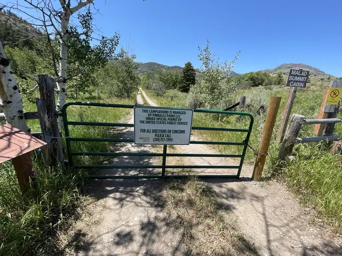 MALAD SUMMIT GUARD STATION photo