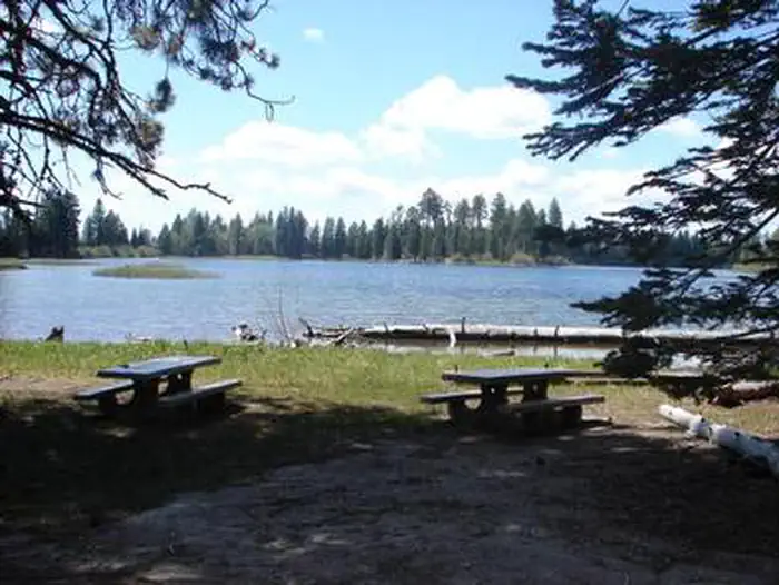 MANZANITA LAKE photo 5