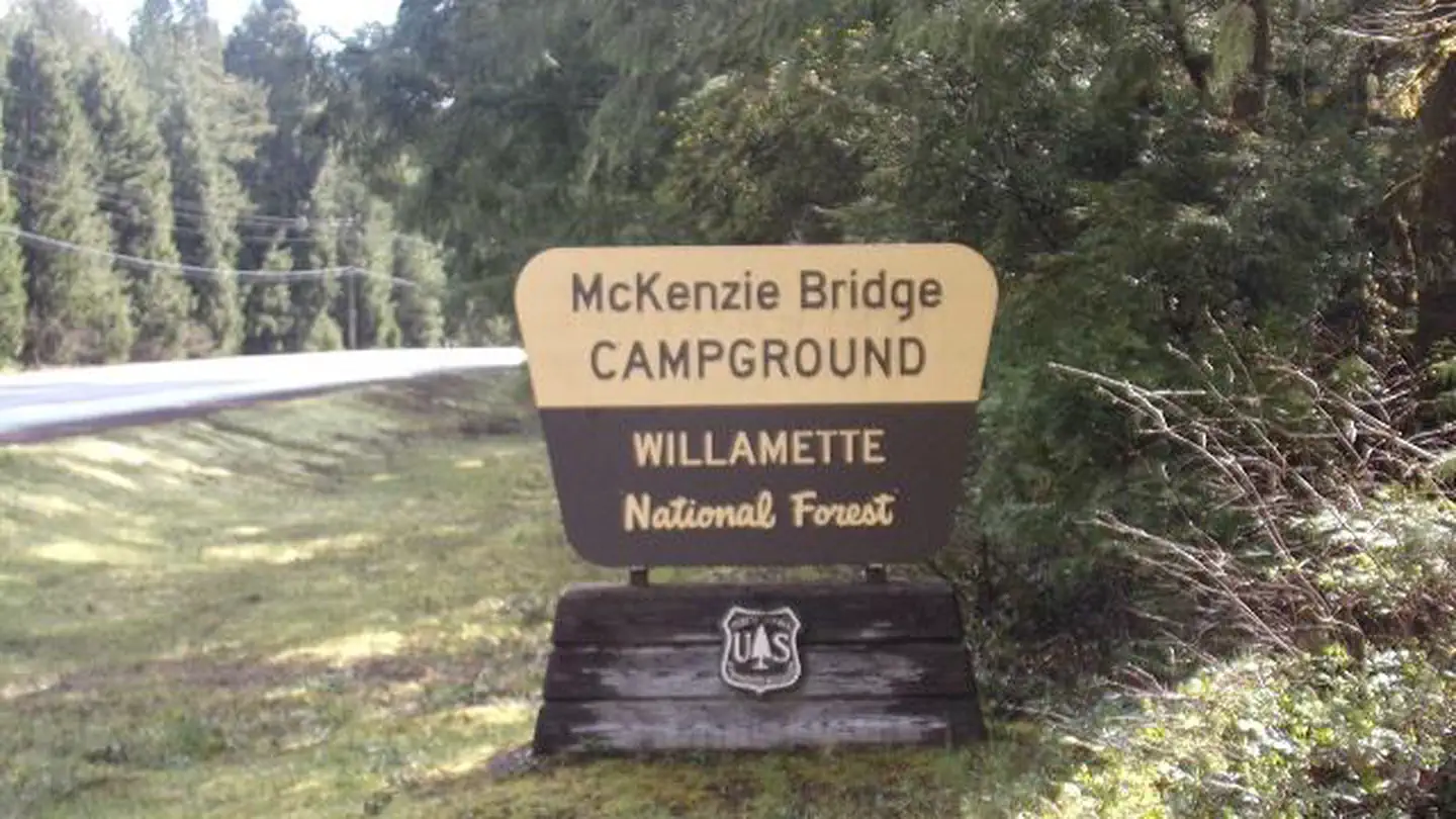 MCKENZIE BRIDGE photo 3