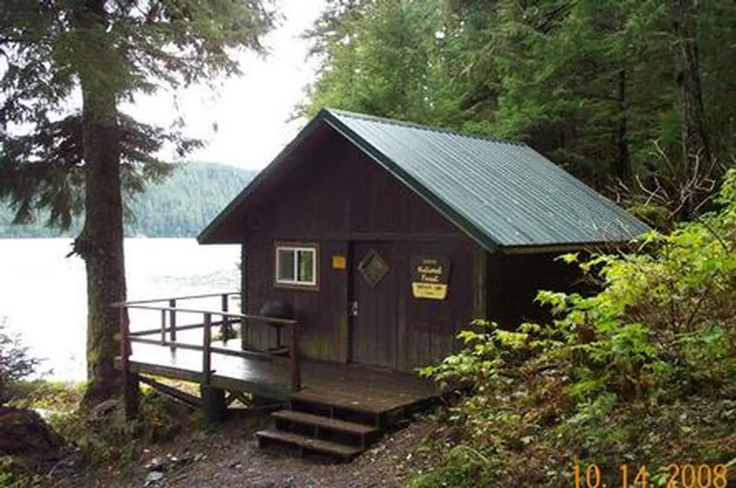 MCKINLEY LAKE CABIN photo 2