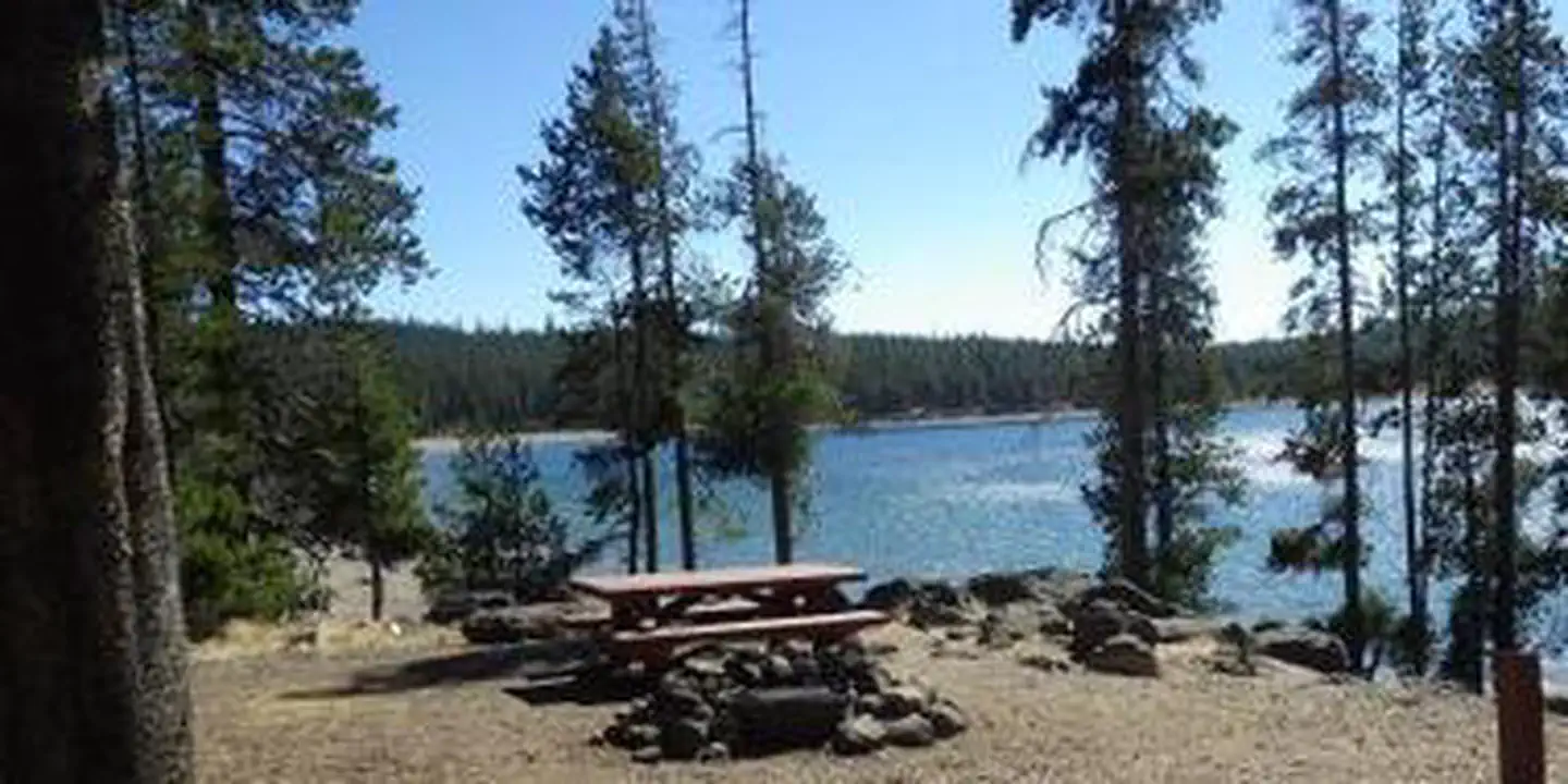 MEDICINE LAKE RECREATION AREA photo 2