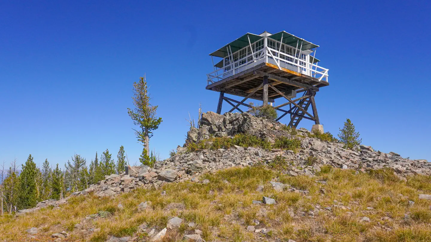 MEDICINE POINT LOOKOUT photo