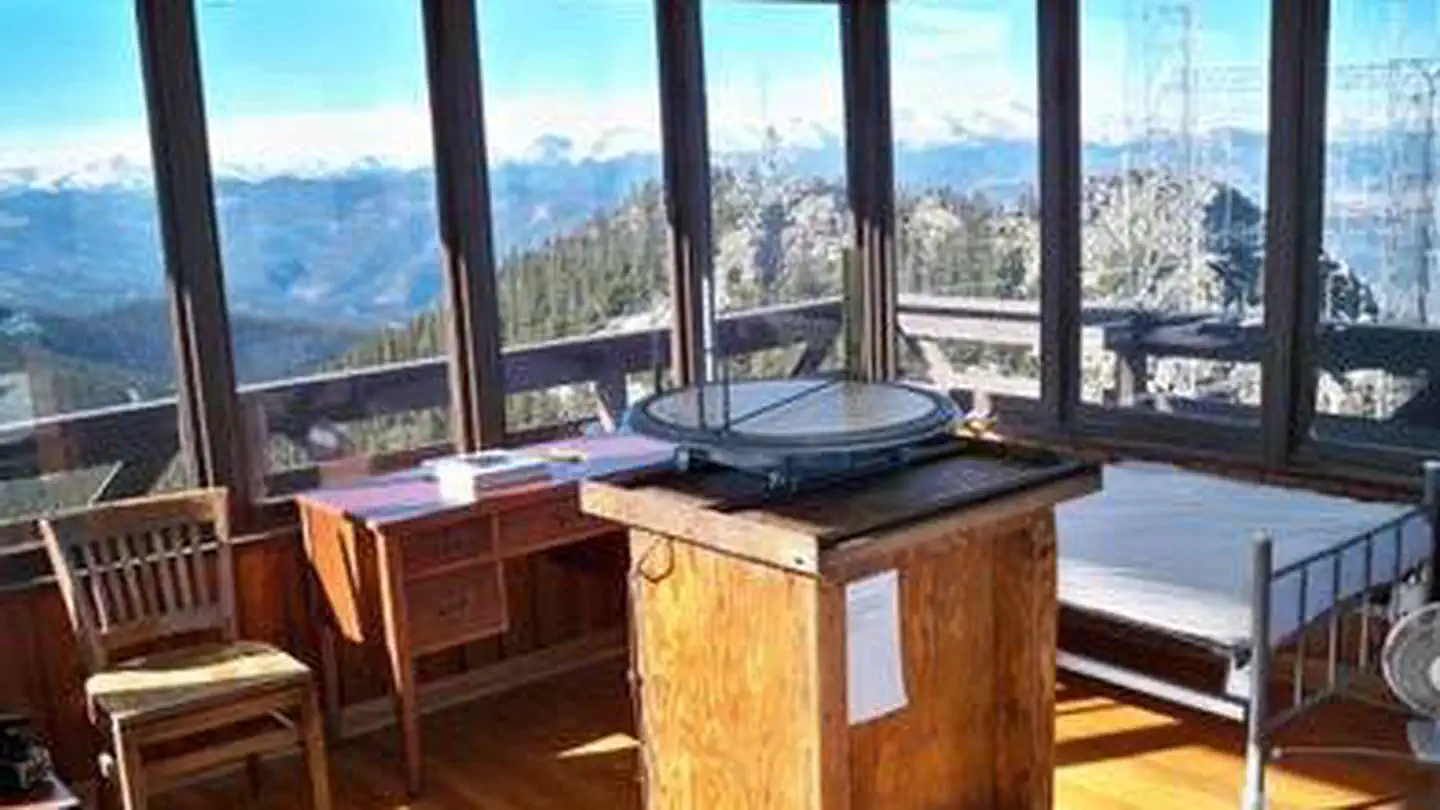 Mestaa’ėhehe Mountain Fire Lookout photo