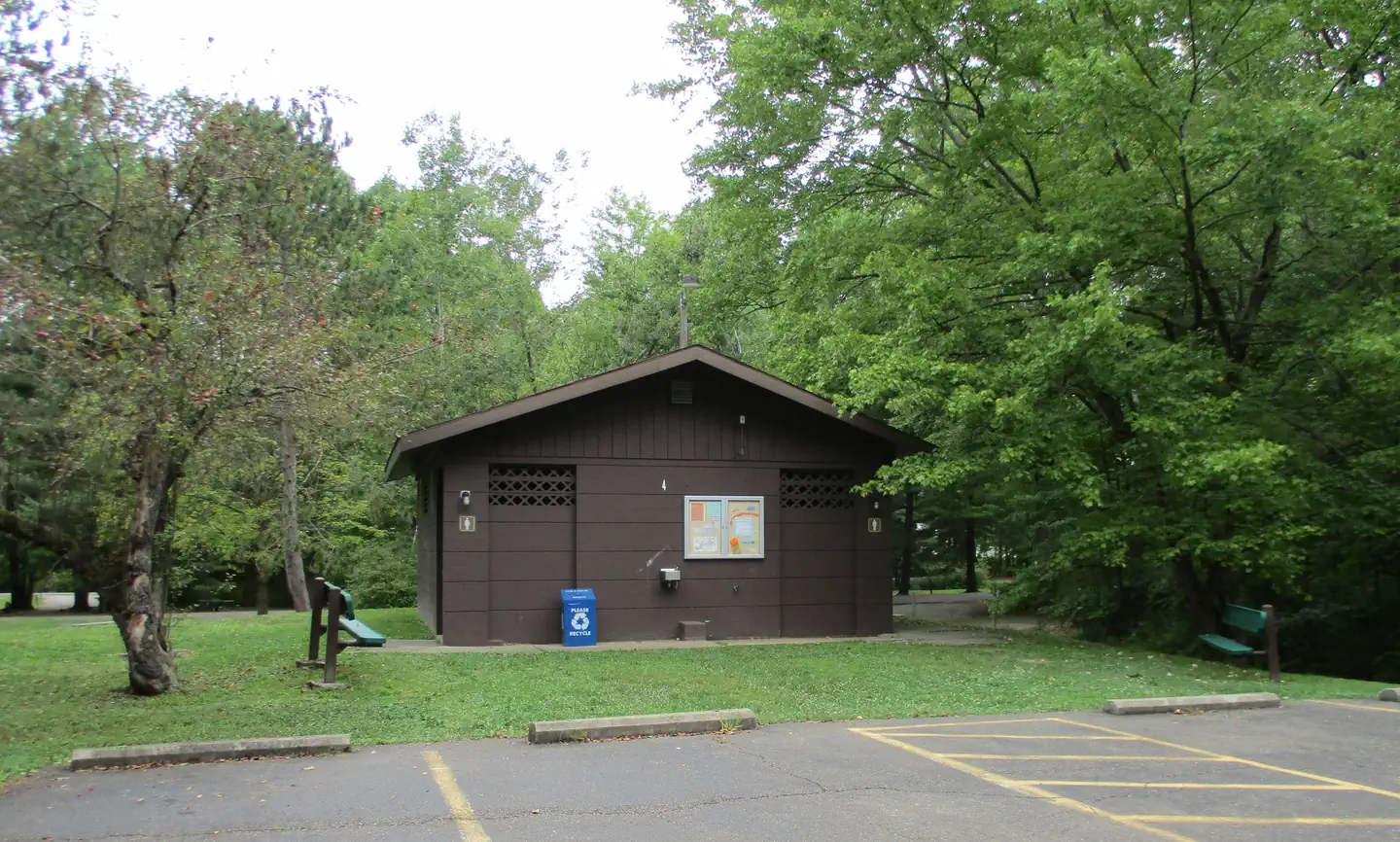 Mill Creek Camping (Berlin Lake) photo 3