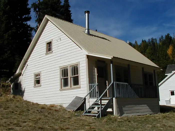 MINERS RETREAT photo 3